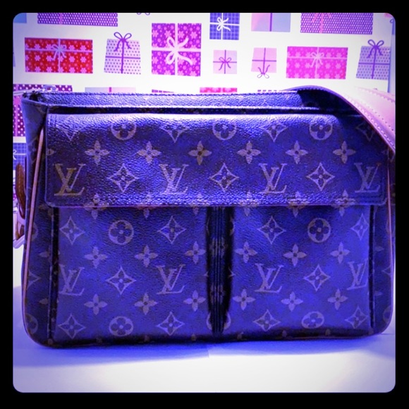 Authentic Louis Vuitton Viva Cite’ GM Monogram Bag - Picture 3 of 8